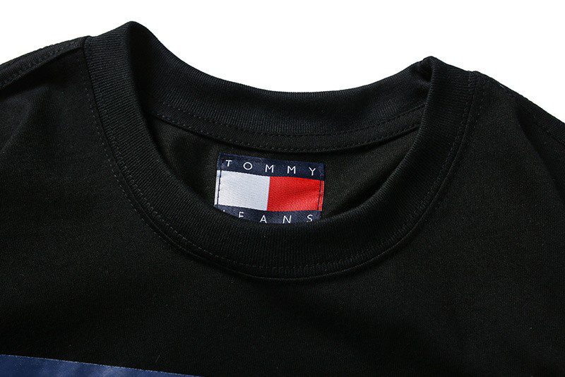 טומי הילפיגר-TOMMY TSHIRT MEN'S - BLACK – תמונה 7
