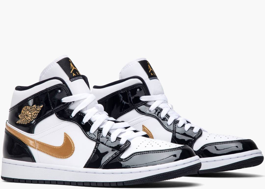 ⁦נייק ג'ורדן-Nike Air jordan 1 Mid - Patent Black White Gold⁩ – תמונה ⁦4⁩