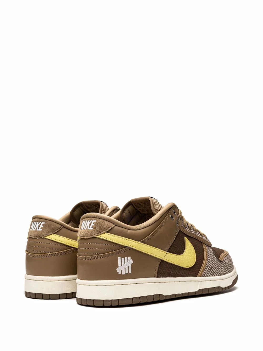 NIKE x Undefeated Dunk Low SP "Canteen" sneakers – תמונה 3