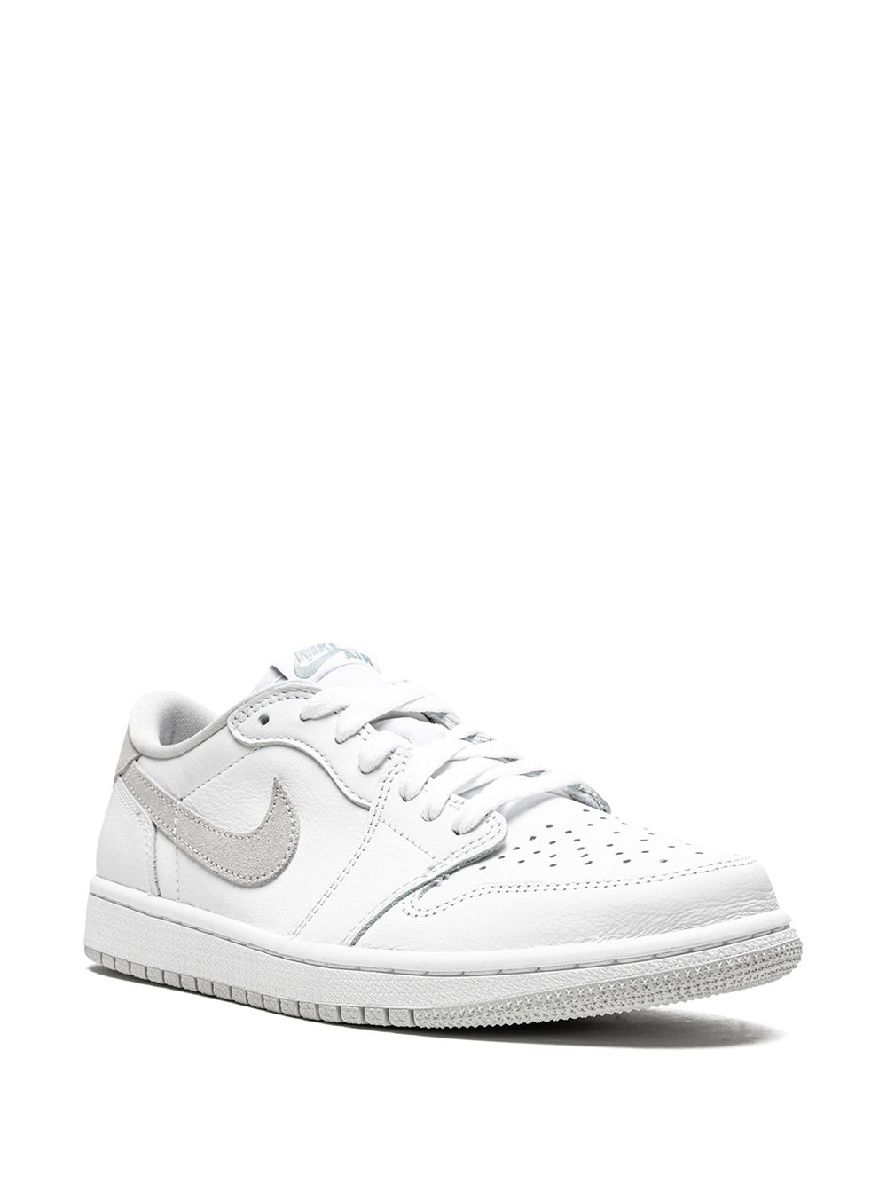 נייק ג'ורדן -NIKE AIR JORDAN 1 LOW - Neutral Grey – תמונה 2