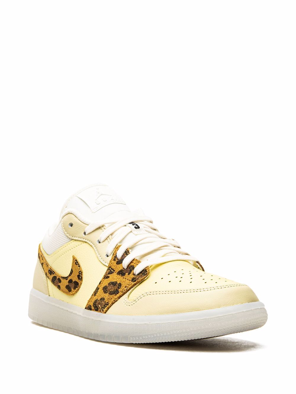 נייק ג'ורדן -NIKE AIR JORDAN 1 LOW - SNKRS Day – תמונה 2