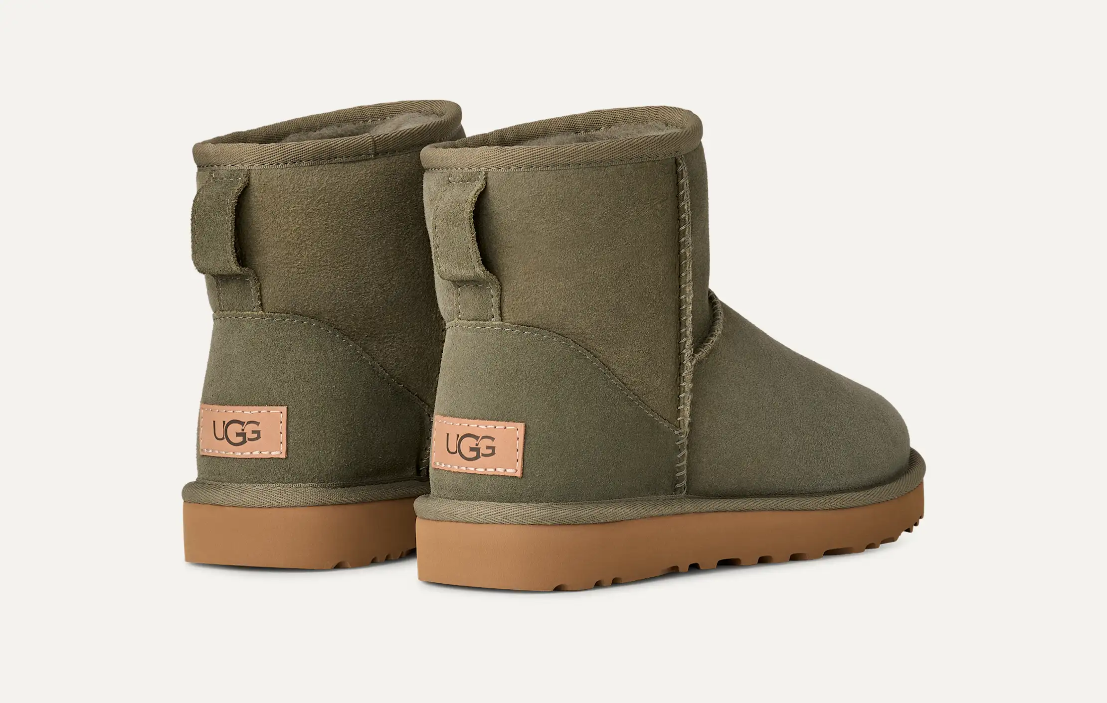 UGG Classic Mini Shearling – מגפי האג נשים – תמונה 4