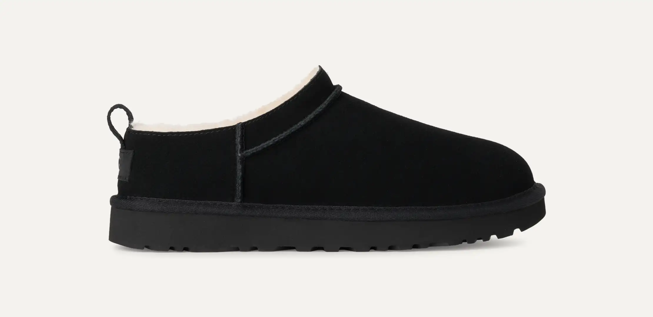 מגפי האג UGG Classic Micro Suede לנשים – קלאסיים ונוחים – תמונה 11