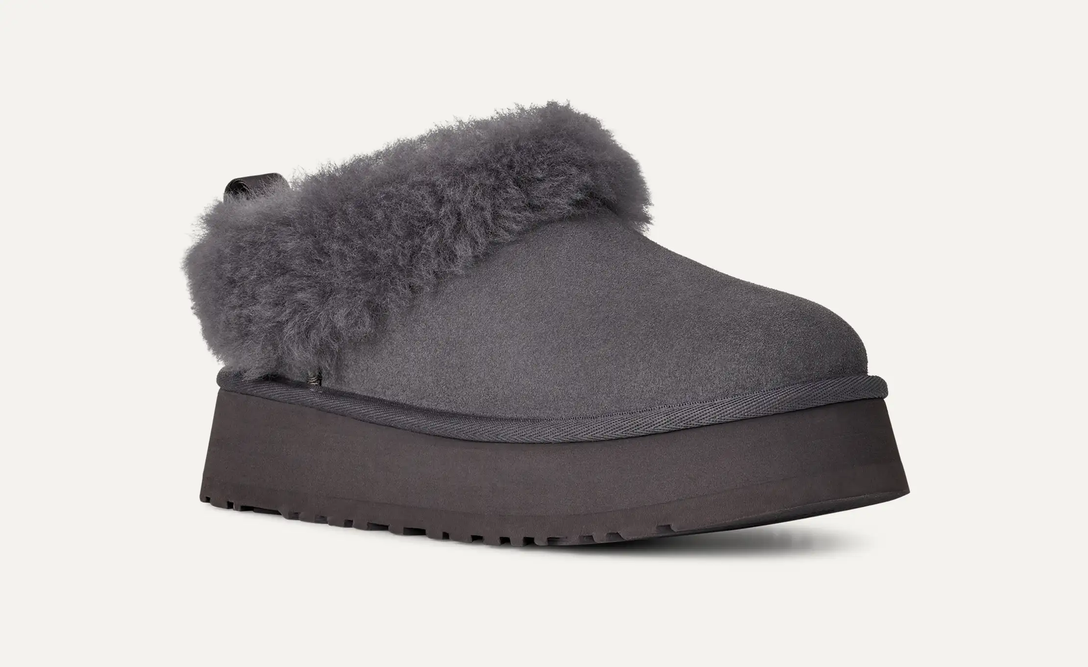 UGG Tazzelle Plush – נעלי האג נשים פרווה – תמונה 11
