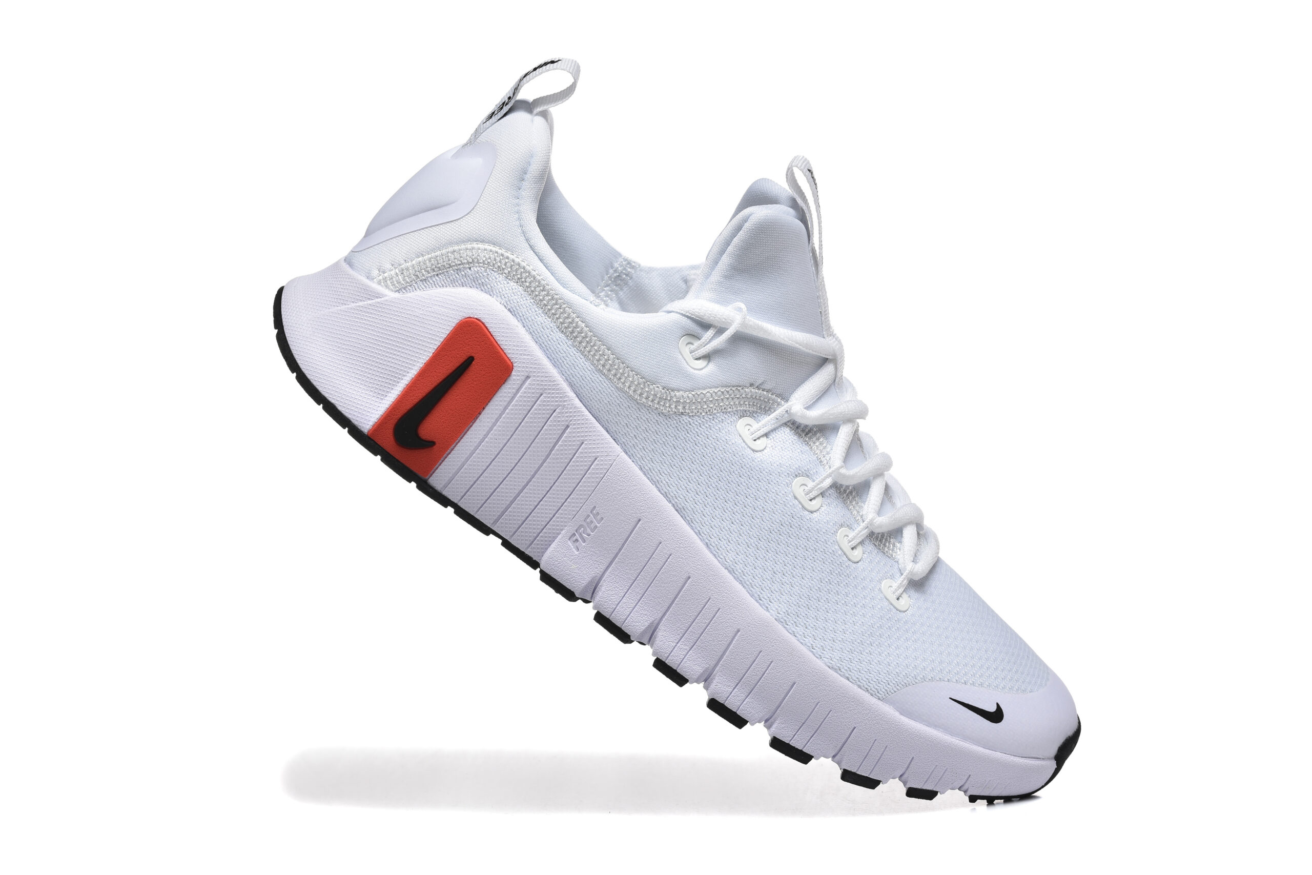 נעלי נייק-Nike Free Metcon 6 White soft – תמונה 2