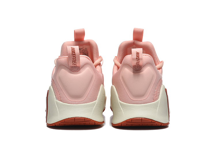 נעלי נייק-Nike Free Metcon 6 Pink soft – תמונה 3